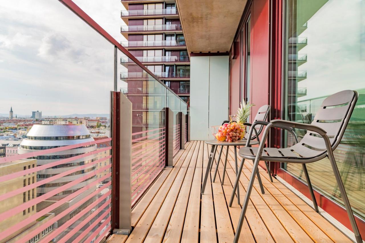Triiiple Tower Dream Apartments With Rooftop-Summer-Pool Vienna Exterior photo