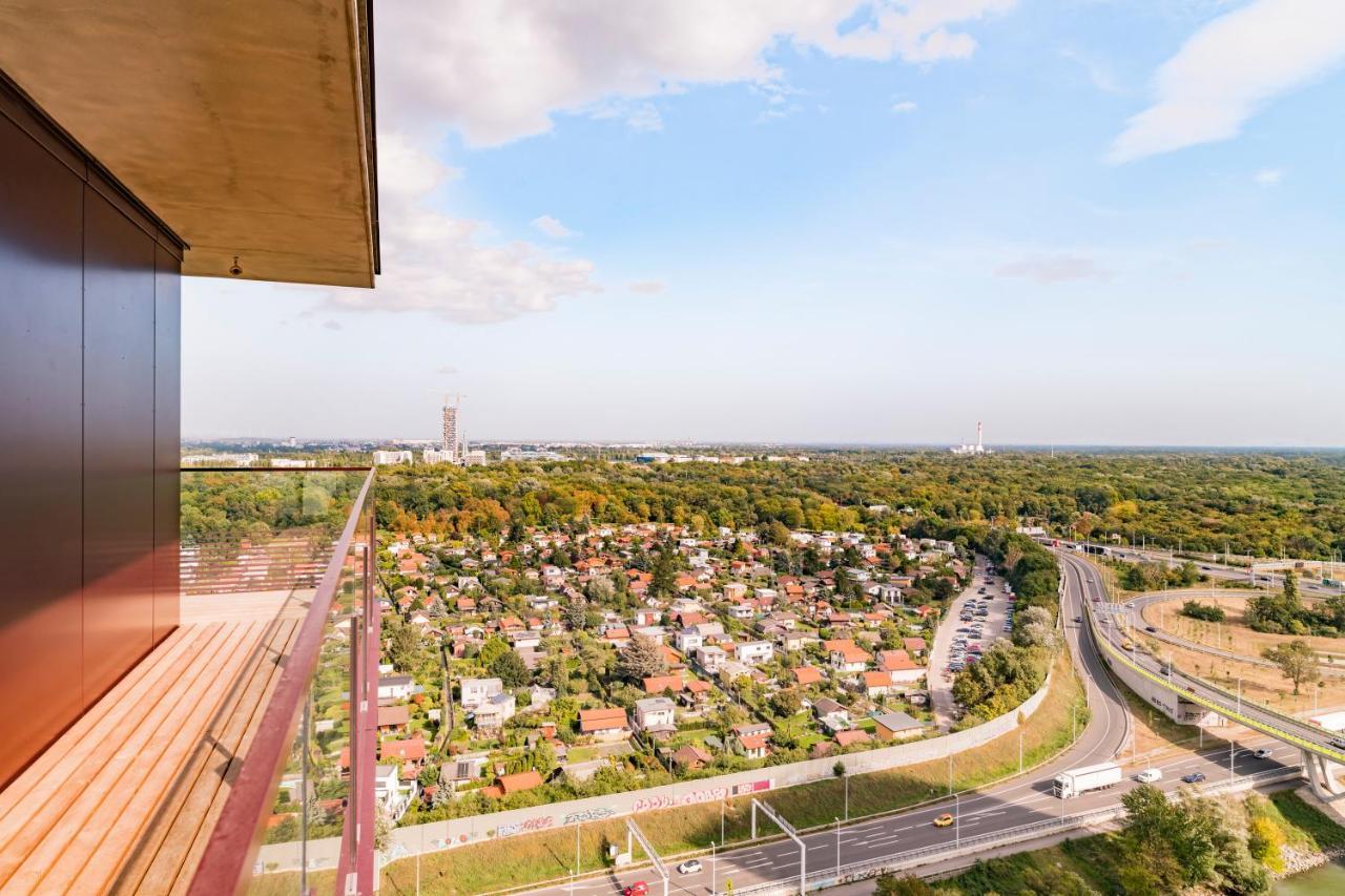 Triiiple Tower Dream Apartments With Rooftop-Summer-Pool Vienna Exterior photo
